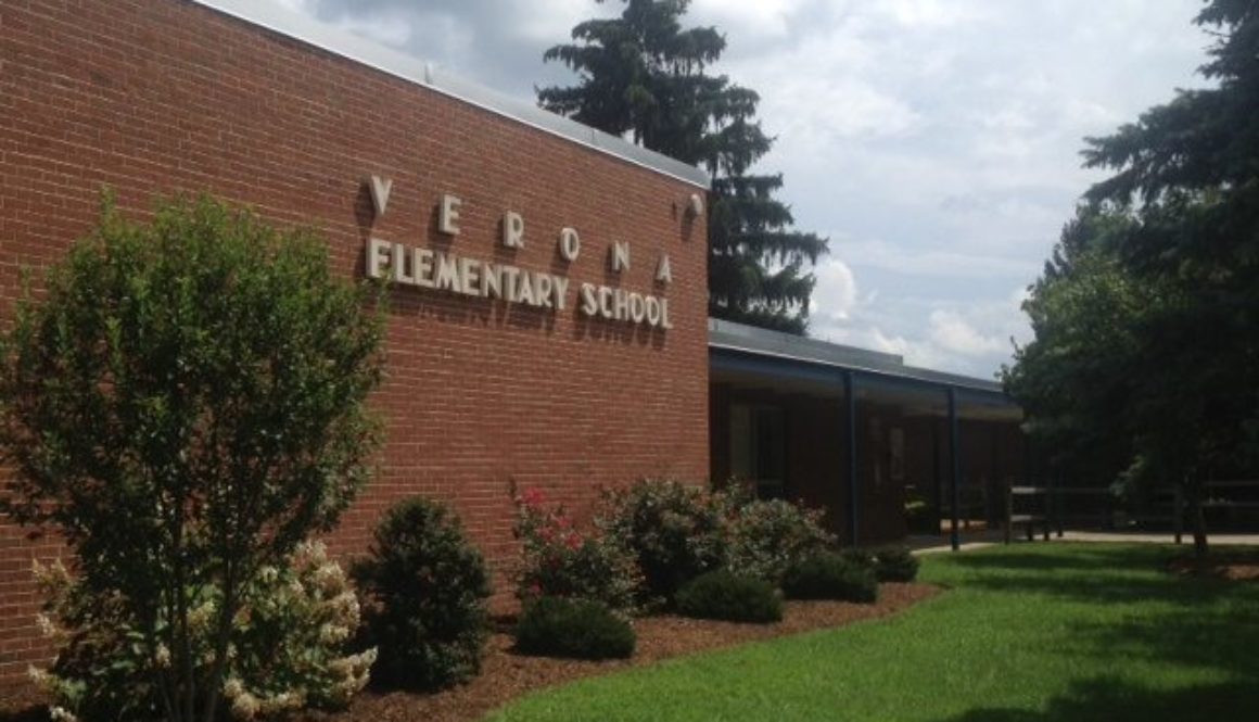 Verona Elementary logo